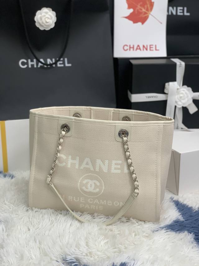 法国 高端定制品 Chanel As67001# Chanel 2022新色母子沙滩牛仔帆布包 经典旅游购物袋系列 原版牛皮手柄 妈咪包简易的搭扣设计 任何细节