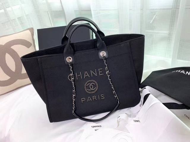 法国高端定制品 Chane1 classic Bag 66941# 2020年早春新色 Chane1 带珍珠logo-沙滩牛仔帆布包 专柜同步更新 结合一切经典