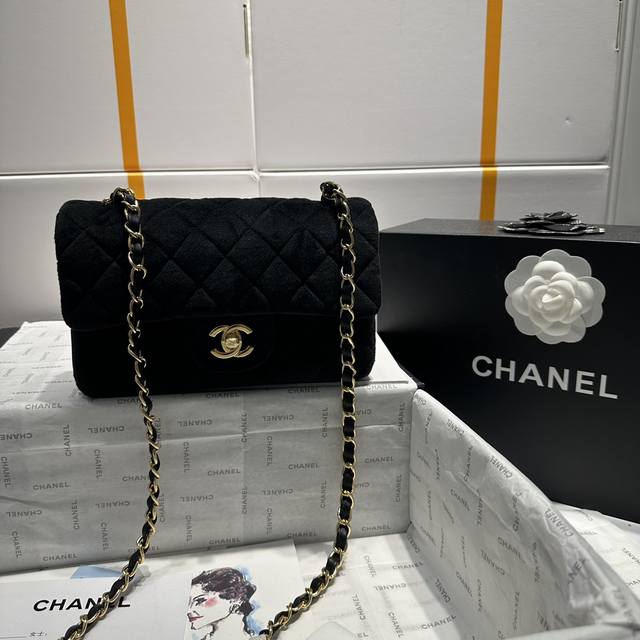 Chanel 秋冬新款cf 1112 1116绒料大mini 新颖焦糖色秋冬必备时尚单品