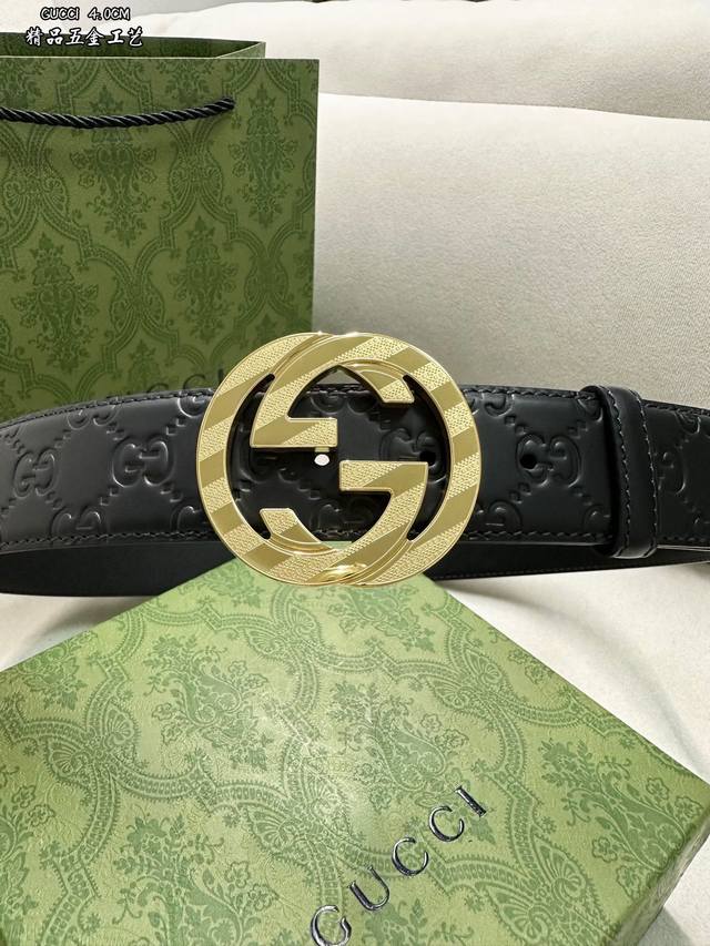 Gucci古琦 男士 宽度4.0Cm 简单大方 精品五金 进口皮 佩戴效果非常不错 送礼自用最佳推荐