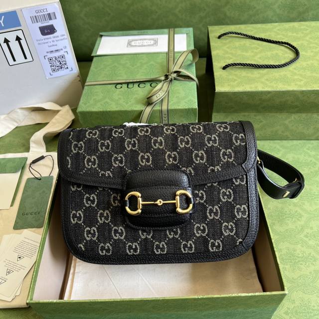 配全套原厂绿盒包装 Gucc 1955 Horsebit Bag 经典的马衔扣+Monogram+黑色勾边设计 满满的复古 可以三个背法 斜挎 短肩带单肩带 长