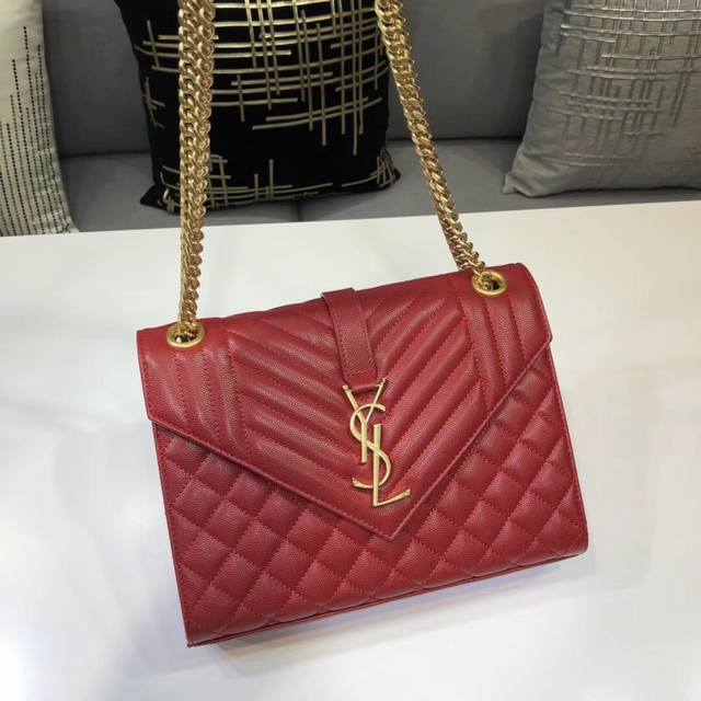 中号 Y家 经典爆款绗缝纹理真皮包saint Laurent 标志正面翻盖包 配有金属联结标志 真皮链条肩带及纵横绗缝拼接 货号 487206 尺寸 17 5