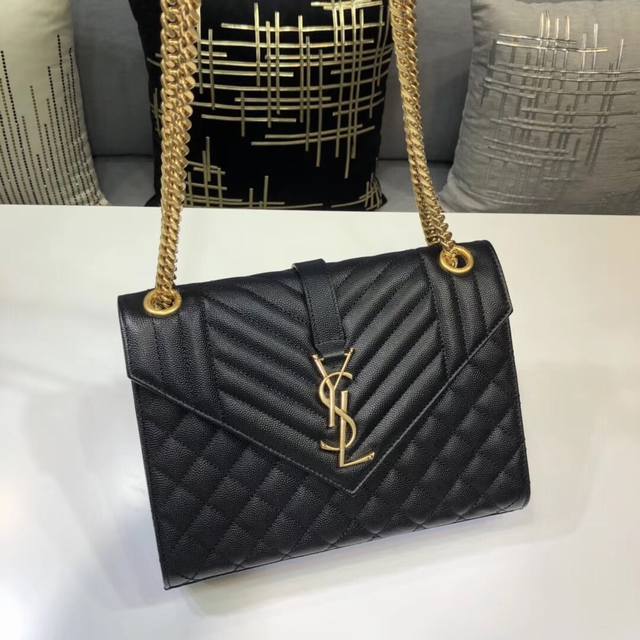 中号 Y家 经典爆款绗缝纹理真皮包saint Laurent 标志正面翻盖包 配有金属联结标志 真皮链条肩带及纵横绗缝拼接 货号 487206 尺寸 17 5