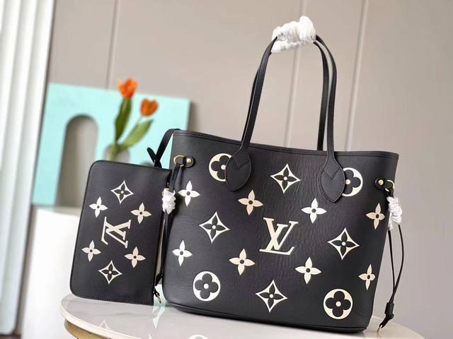 顶级原单5 7本款 Neverfull 中号手袋为 Monogram Empreinte 粒面牛皮革压印 Giant Monogram 图案 利用皮革绳将可拆卸