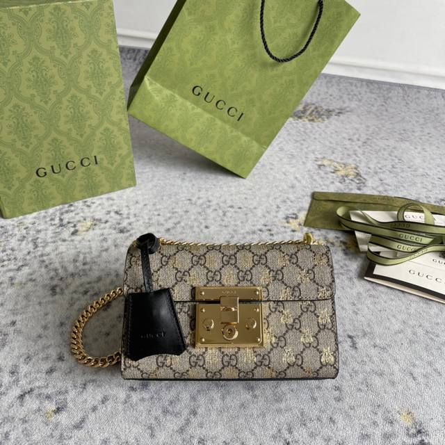 Gucci新款专柜品质 顶级原单货 实物实拍 款号409487金蜜蜂尺寸 宽20X高1 X侧宽8 出货啦