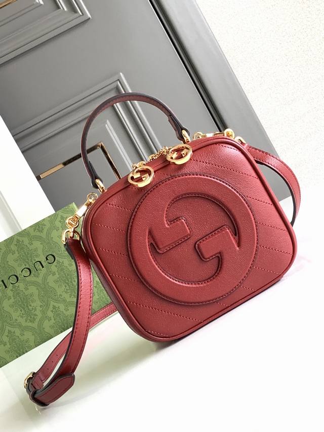 正品级 Ddd Gucci Blondie系列手提包 Ddd 源自品牌典藏设计的圆形互扣式双g匠心演绎gucci Blondie系列 这款gucci Blond