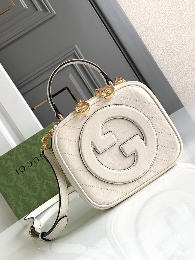 正品级 Ddd Gucci Blondie系列手提包 Ddd 源自品牌典藏设计的圆形互扣式双g匠心演绎gucci Blondie系列 这款gucci Blond