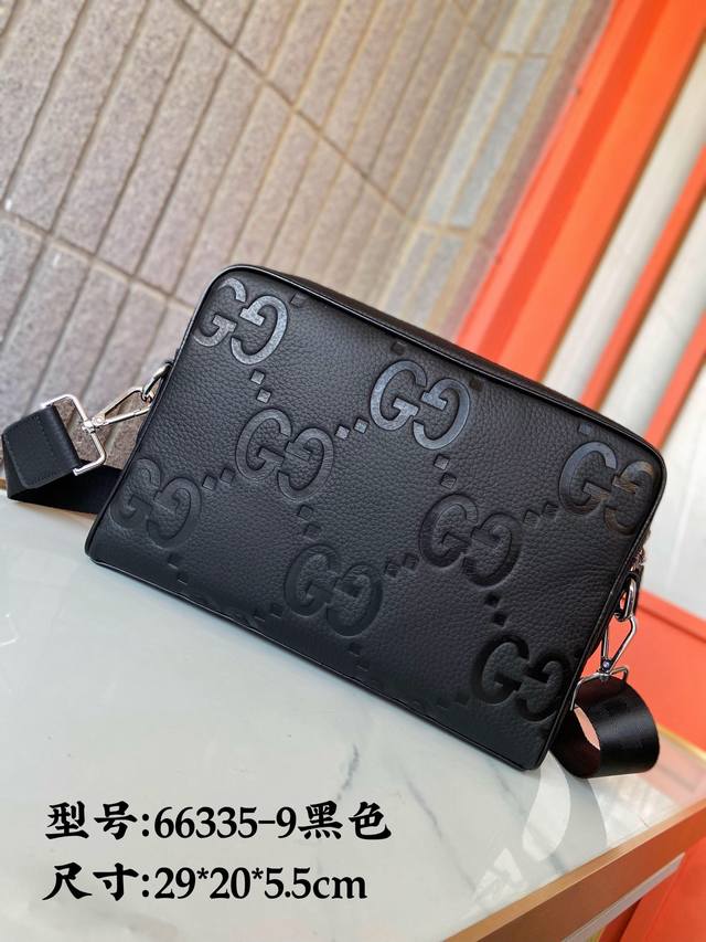 66335-9 Ddd Gucci 古驰 Ddd 材质 头层牛皮 Ddd 用途 斜挎包 单肩背包 旅行包 Ddd 规格 29 20 5 5Cm Ddd 整包采用