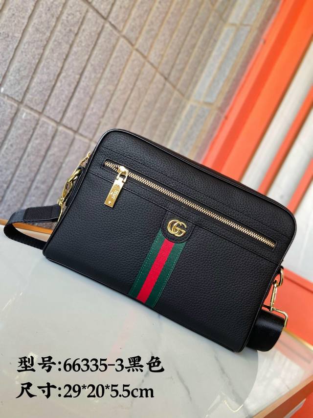 66335-3 Ddd Gucci 古驰 Ddd 材质 头层牛皮 Ddd 用途 斜挎包 单肩背包 旅行包 Ddd 规格 29 20 5 5Cm Ddd 整包采用