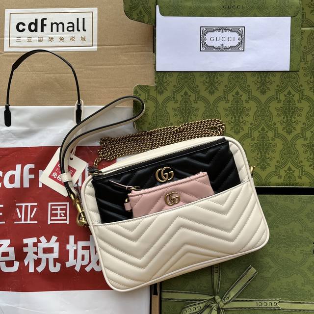 双十一特价 原厂皮配 Cdfmall三亚免税店手提袋 双g多用途迷你手袋多功能配饰为典藏单品赋予了新的意义 这款迷你手袋可用作肩背包 亦可搭配手拿包和钥匙包打造