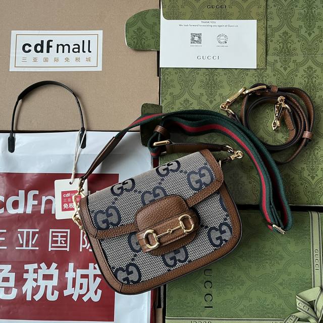 双十一特价 原厂皮配 Cdfmall三亚免税店手提袋 马鞍包 帆布你们心心念念的迷你号终于到货了 设计师完全读懂了你们的少女心 绝对的下一个爆款 虽然现在已经爆