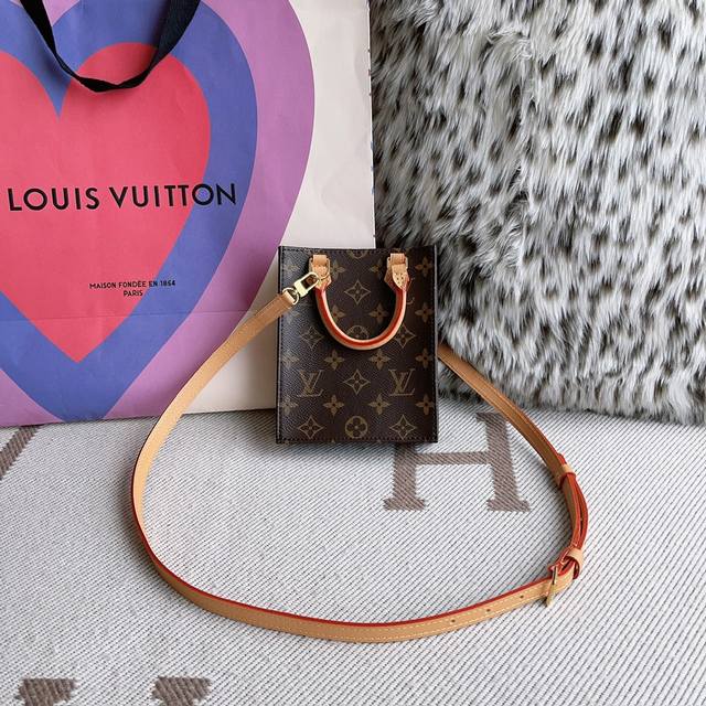 免税 Ddd Lv路易威登 Louis Vuitton 客订 Ddd 23年新款官网专柜版 Ddd Lv路易威登 经典老花petit Sac Plat迷你斜挎包