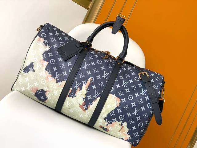 M23773 顶级原单本款 Keepall Bandouli re 50 旅行袋出自 2024 春夏系列 向漂白丹宁的前卫魅力汲取灵感 令深邃 Monogram