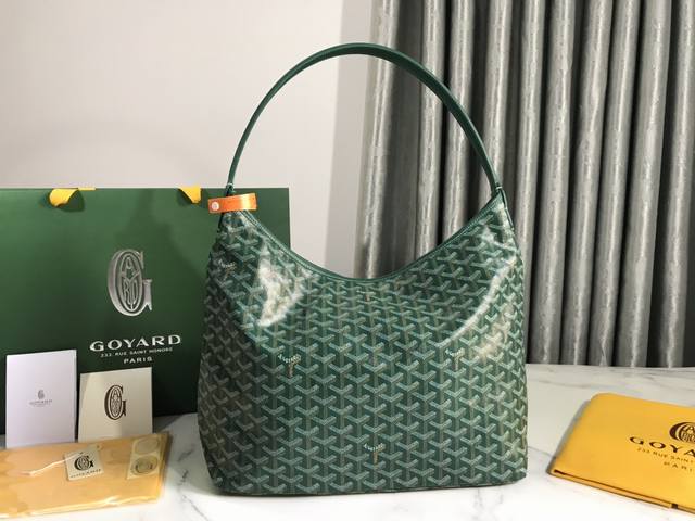 正品级 Goyard Hobo Boh me 流浪包腋下包 灵感来自波西米亚流浪的生活哲学 两大王牌saint Louis Artois系列托特包的综合体 内置