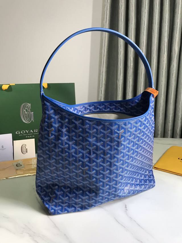 正品级 Goyard Hobo Boh me 流浪包腋下包 灵感来自波西米亚流浪的生活哲学 两大王牌saint Louis Artois系列托特包的综合体 内置