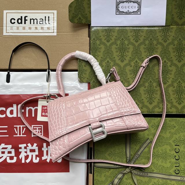 原厂皮配 Cdfmall三亚免税店手提袋 全网首发balenciaga Gucci 联名在gucci诞辰百年之际发布了全新 Aria-时尚咏叹调 系列两个品牌的