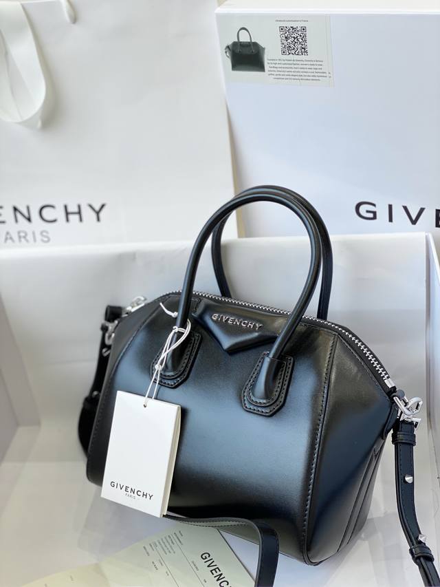 原单 Givench.Y 经典款antigona Tote 手提包小号23Cm款号 9981光皮原厂皮original Sheet 手提包 顶置拉链 顶部弧度手