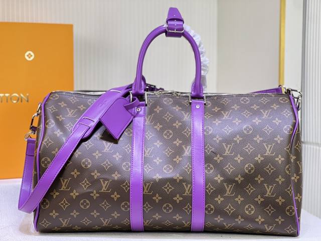 M41416 本款 Keepall Bandouli re 50 旅行袋选用 Monogram Macassar 帆布 为侧带 名牌 织物内衬和顶部皮革手柄同步