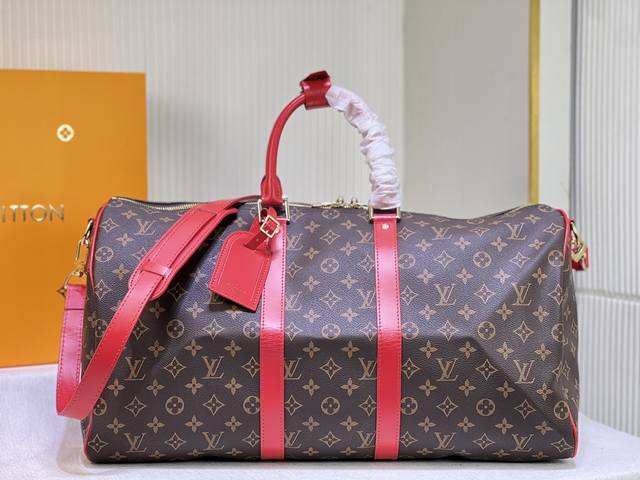 M41416 本款 Keepall Bandouli re 50 旅行袋选用 Monogram Macassar 帆布 为侧带 名牌 织物内衬和顶部皮革手柄同步