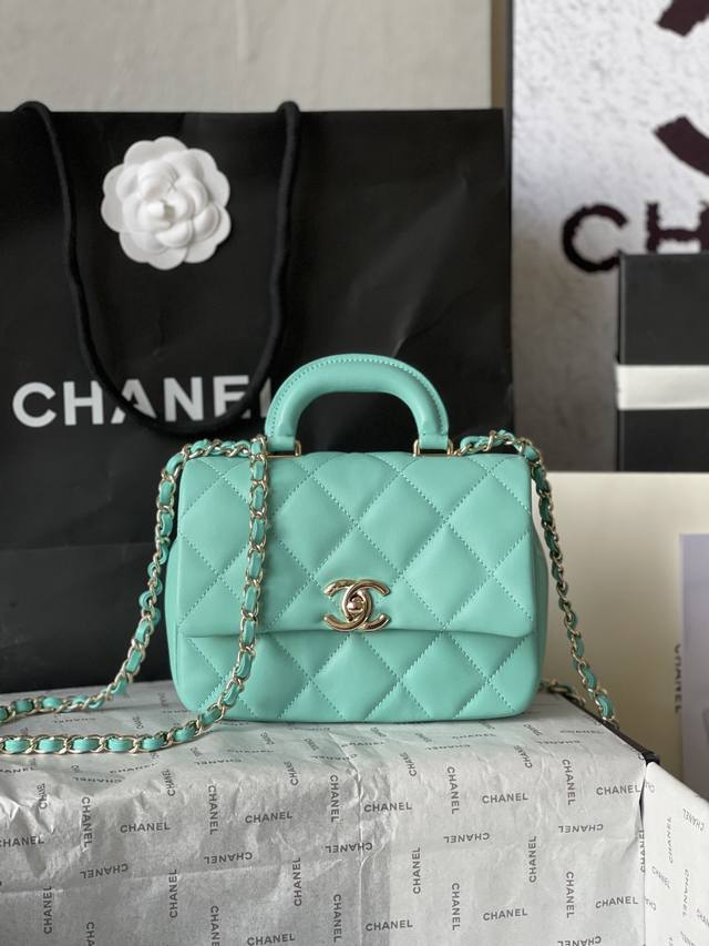 法国 高端定制品 Chane1 As4543# Chanel 24C软乎乎的手柄包 太高级了等不到handle 无意中walk In 看到这个 新上没多久 放柜