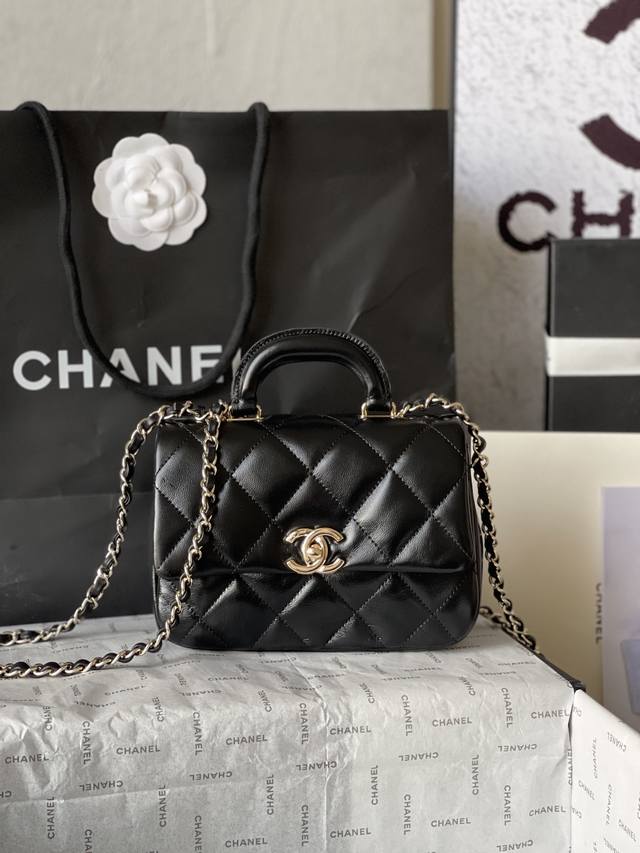 法国 高端定制品 Chane1 As4543# Chanel 24C软乎乎的手柄包 太高级了等不到handle 无意中walk In 看到这个 新上没多久 放柜