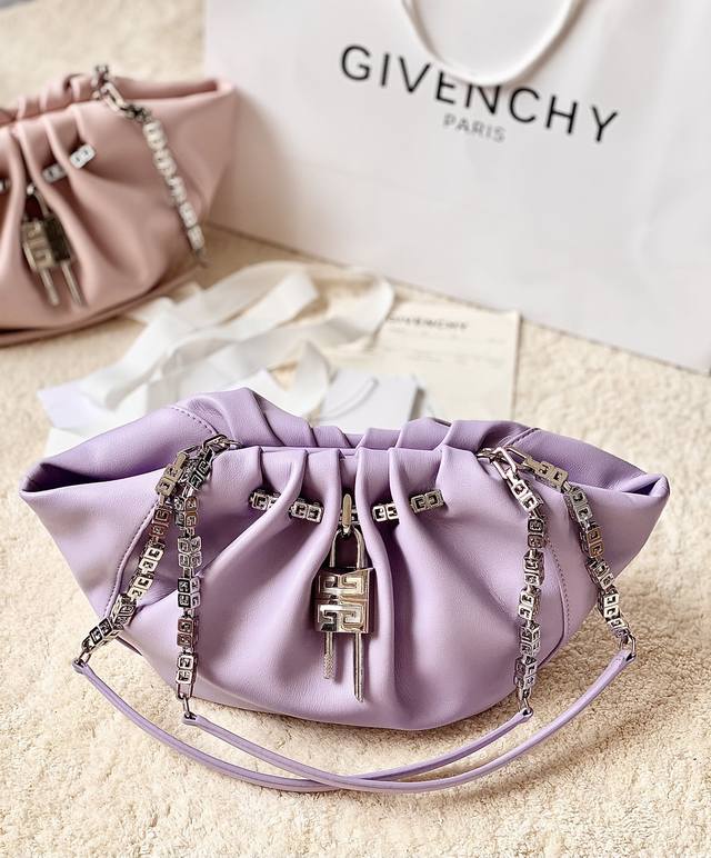 法国g家最新款到货 Givench*新款kennybag 第一眼就对这个链条挎包一见钟情