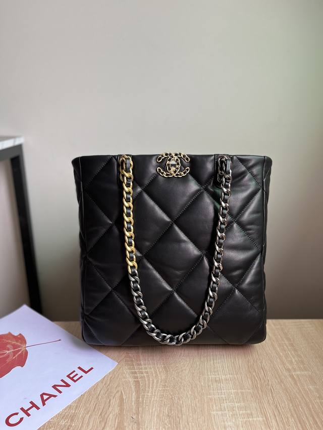 Chanel 型号3519# 19 Shopping Bag 原单进口小羊皮 里配原版布 原版五金 尺寸30Cmx37Cmx10Cm