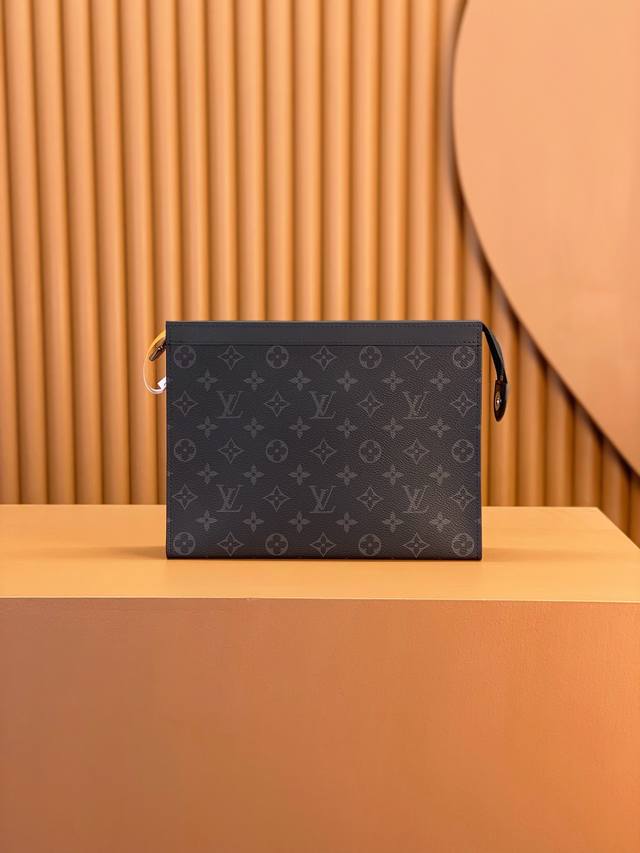 特级mb芯片版原厂皮 P Pochette Voyage 中号手袋 型号 M61692 材料 A级全钢五金 进口原厂面料 包装 全套原厂免税mb包装 尺寸 27