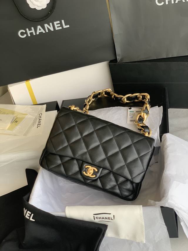 Chanel As3215 18X27X8Cm 2022新款翻盖链条包 羊皮系列 对正品肩带配原版牛皮 真心太美了这只包看到图片就已经把我美到了 没想到实物更加