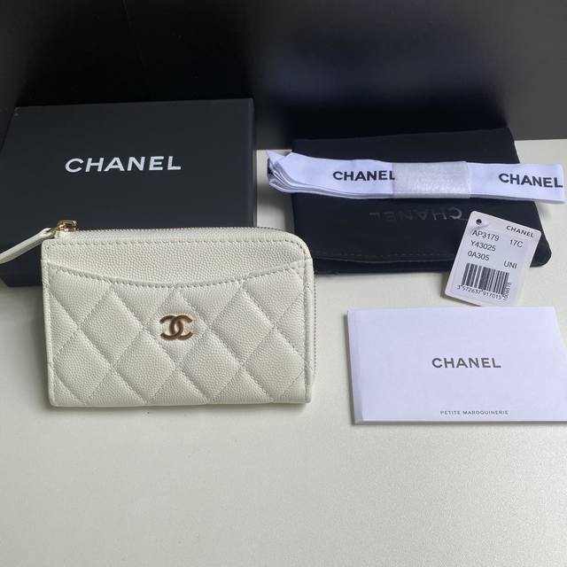 正品级 24新品CHANEL 7字型单拉卡包 原单品质 、款号3179 尺寸12*7.5* cm。