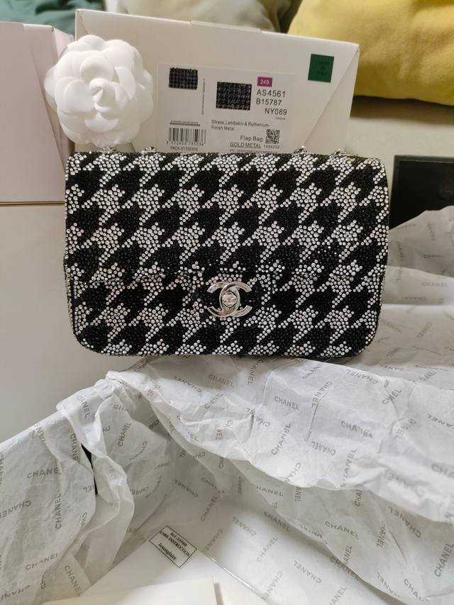 Chanel 24S 晚宴包 飞鸟钻 非常好看的水钻包、细节满满～ 20Cm Evening Bag 值得拥有！