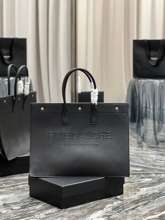 顶级原单，Rive Gauche Tote Bag 左岸购物袋，从定制皮料到五金在到丝印，每一个细节我都要求完美！Zp购入开模定制，说真的，这是我遇到过最难做的