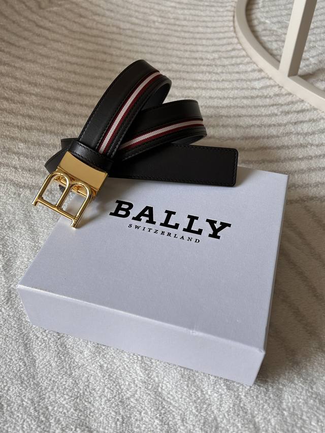 Bally 意大利进口头层小牛皮间接条纹帆布，搭配真空电镀亮面旋转纯铜扣，经典款式，专柜有售，市场顶级品质，支持验货 配送全套专柜包装，宽度 3.4Cm