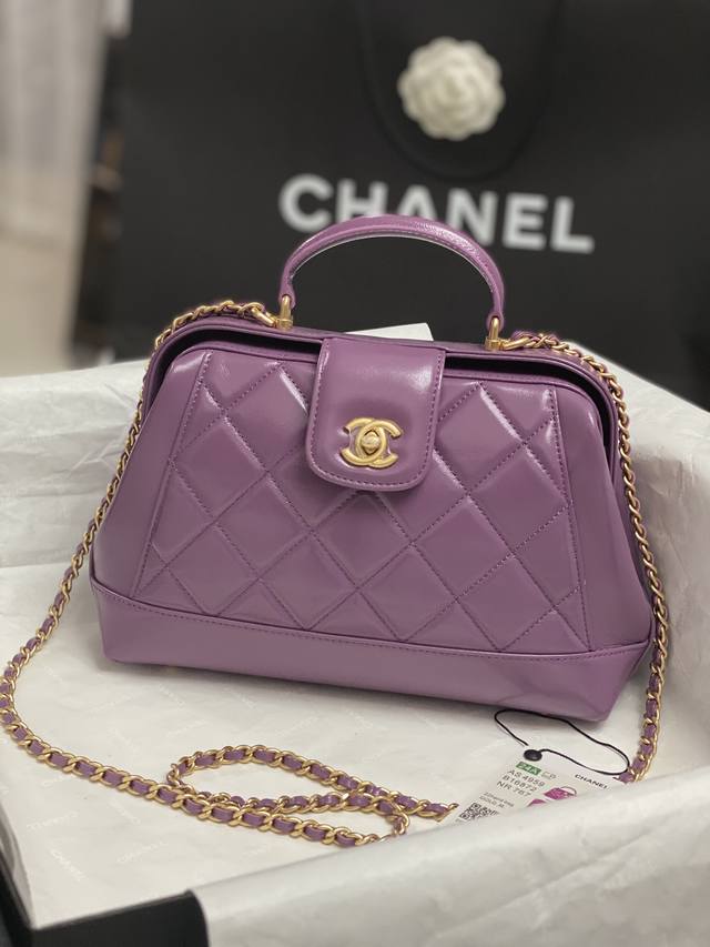 Chanel:，型号as4109#，尺寸9X13×4.5Cm，大号，As4549#，尺寸，16X23.5X8 Cm，2024年新款，医生包 实物超级美 油蜡皮配