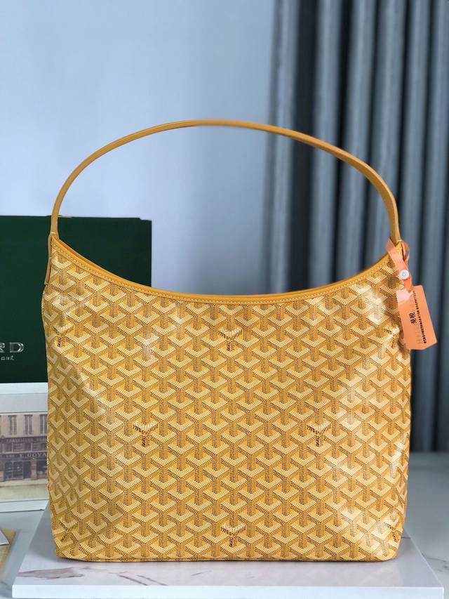 正品级 Goyard Hobo Bohème 流浪包腋下包，灵感来自波西米亚流浪的生活哲学，两大王牌saint Louis Artois系列托特包的综合体，内置