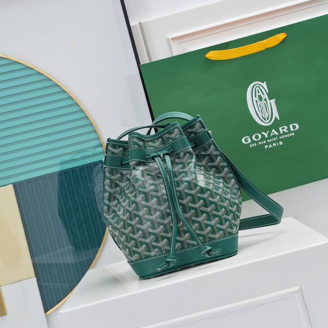 批 .Goyard 新款pettitflot Mini抽绳桶水包，原单品质，尺寸：15*23*17Cm 编号886