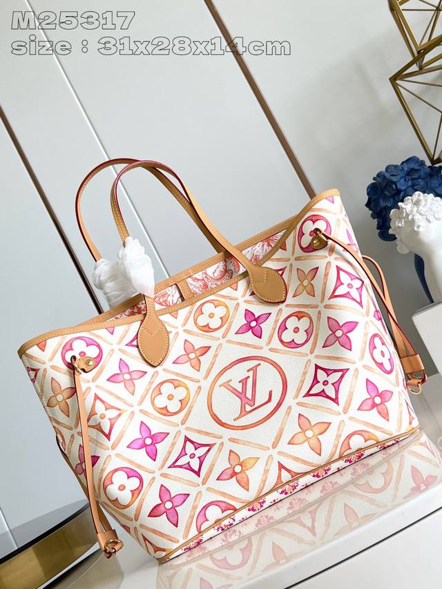 顶级原单 独家实拍 M25317红 本款 Neverfull 中号手袋选用 Monogram Tiles 帆布塑造托特包构型，再以皮革饰边勾勒顶部与手柄轮廓。中