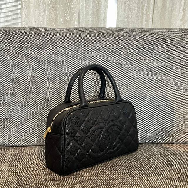 Chanel Vintage 保龄球包 尺寸:29X17X10Cm