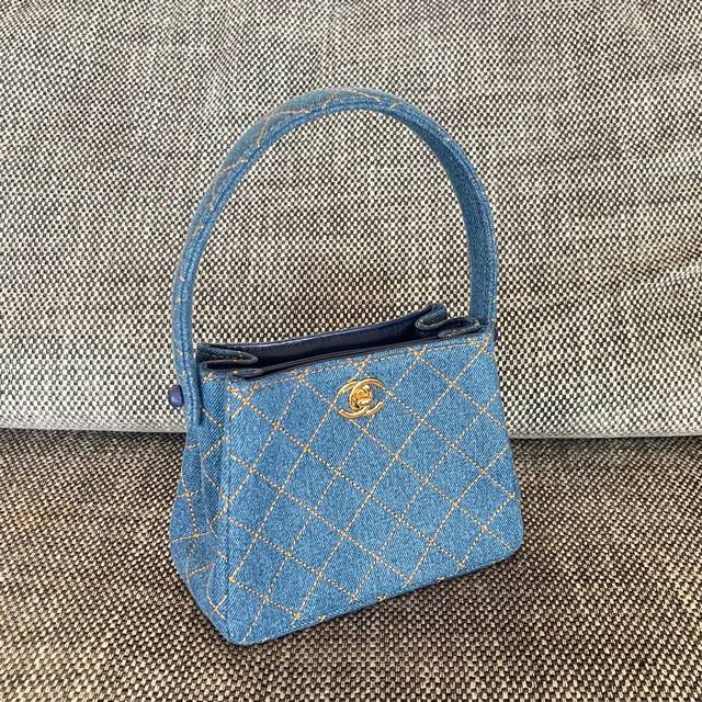 Chanel Vintage 牛仔手提双子星包 尺寸：18X13X7Cm