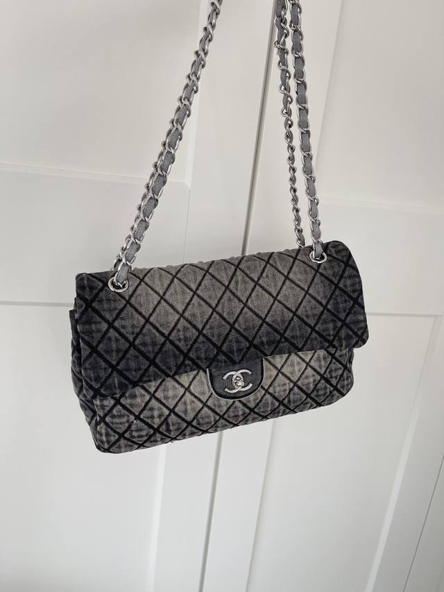 Chanel Vintage 丹宁牛仔cf 尺寸:33X22X8Cm