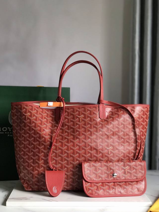 正品级 Goyard 戈雅 经多次研究与改良，不断提升面料与皮质，全方位独家定制只为不断达到客户的高品质要求 底布采用与zp一致的定制高品雨露麻，再涂上光面的树