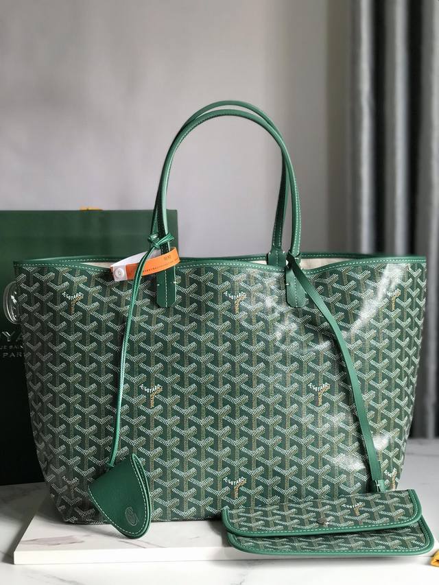 正品级 Goyard 戈雅 经多次研究与改良，不断提升面料与皮质，全方位独家定制只为不断达到客户的高品质要求 底布采用与zp一致的定制高品雨露麻，再涂上光面的树