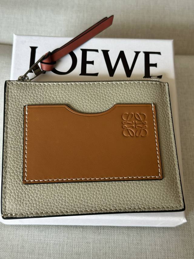 原厂皮 Loewe最卡包a02黑色 浅燕麦 尺寸12-10Cm全套包裝