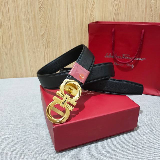 Ferragam菲拉格慕 内置nfc防伪芯片查验，男士自动扣平滑款 宽度3.5Cm，精品钢质五金，搭配双面头层牛皮腰带 包边工艺，长度可自由裁剪