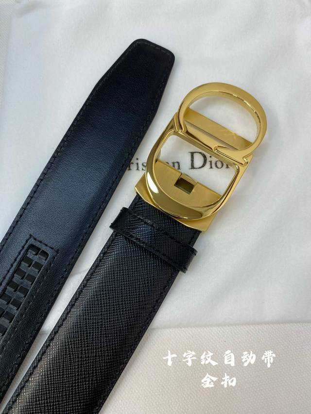 Dior 意大利进口头层十字纹牛皮配平纹底，搭配真空电镀纯钢自动扣，经典款式，专柜有售，市场顶级品质，支持验货 配送全套专柜包装，宽度 3.5Cm